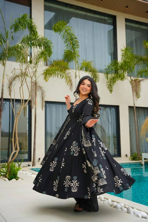 Black Ethnic Printed Anarkali Kurta Set with Dupatta for Women