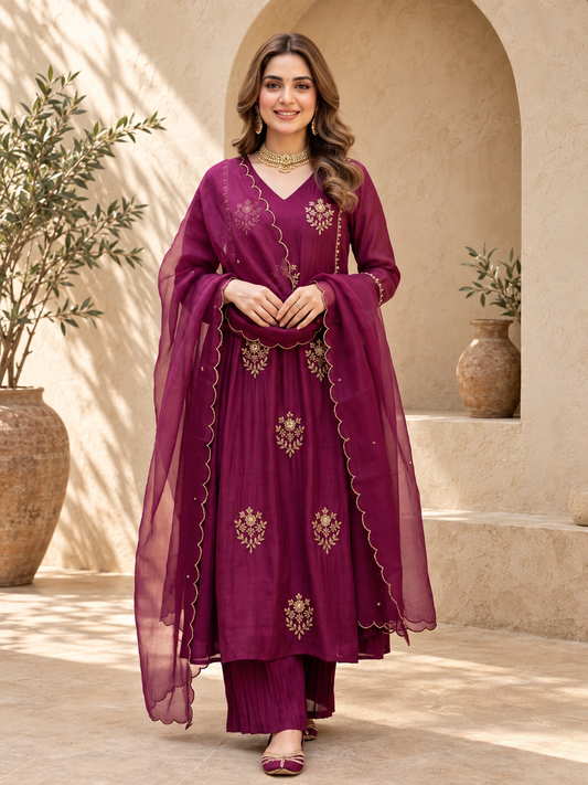 Women Embroidered Anarkali Suit Set with Scalloped Dupatta
