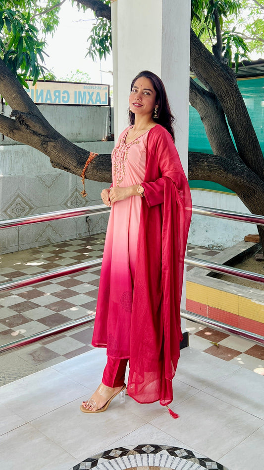 Elegant Peach to Red Embroidered Kurta Set with Dupatta