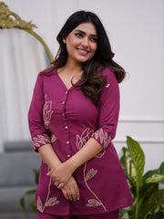 Women’s Purple Embroidered Cotton Blend Kurti Pant Co-Ord Set