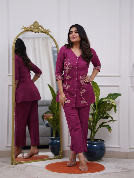 Women’s Purple Embroidered Cotton Blend Kurti Pant Co-Ord Set